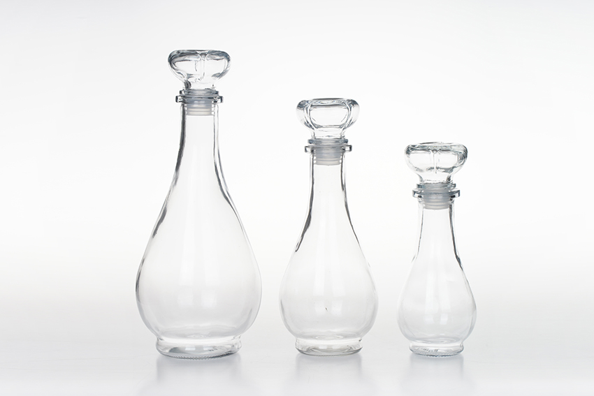 8502 1L Transparent Glass Decanter
