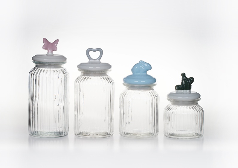 Glass Storage Jars With Airtight Lids (3)